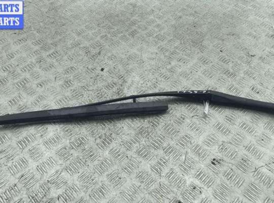 купить Щеткодержатель (поводок стеклоочистителя) передний на BMW 5 E39 (1995-2003)