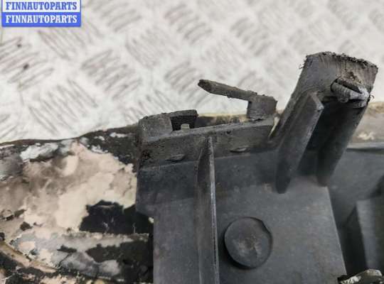 купить Бампер передний на Mercedes C-Class W203 (2000-2006)