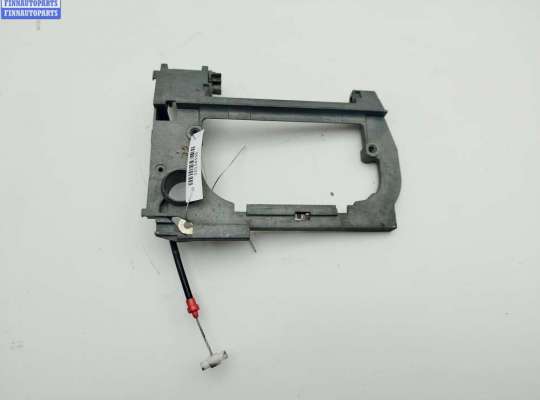 купить Корпус (держатель) ручки двери передней правой на BMW 5 E39 (1995-2003)