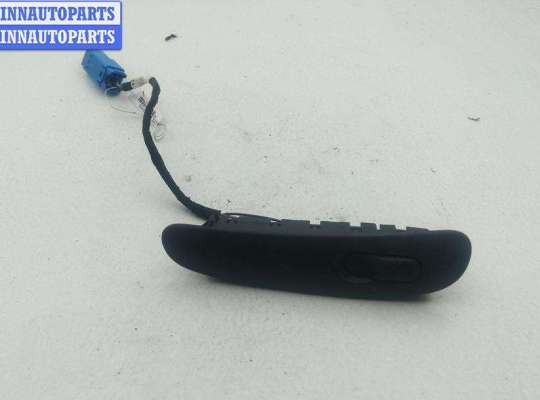 купить Кнопка стеклоподъемника переднего правого на Opel Vectra B (1995-2002)