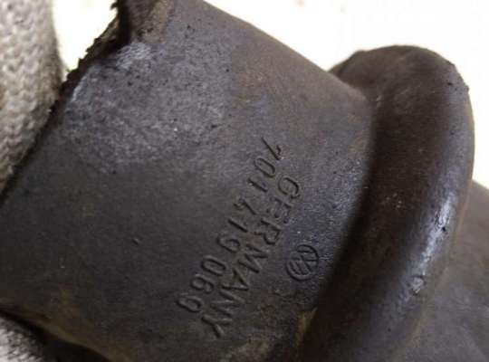 купить Карданчик рулевой на Volkswagen Transporter T4