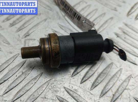 купить Датчик температуры на Volkswagen Passat B6