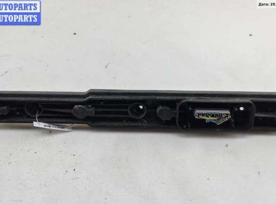 Плата фонаря заднего правого FO1863643 на Ford C-Max