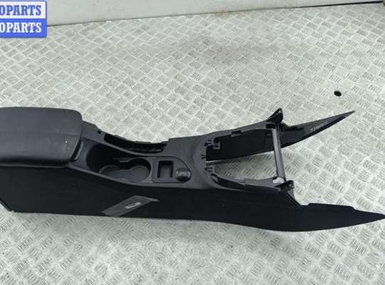 купить Подлокотник на Peugeot 308 T7 (2007-2013)