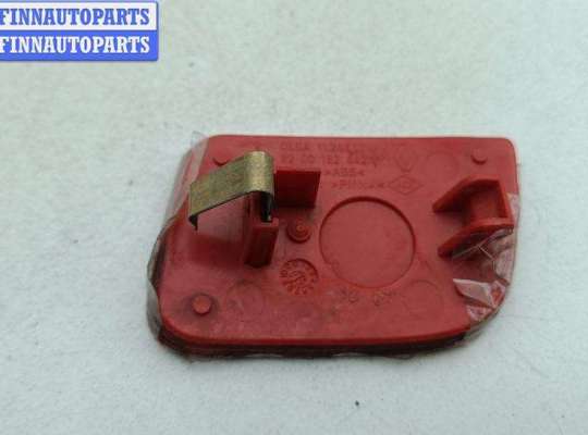 Фонарь габаритный в бампер на Renault Scenic II