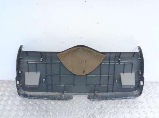 купить Обшивка крышки багажника на Ford Mondeo III (2000-2007)