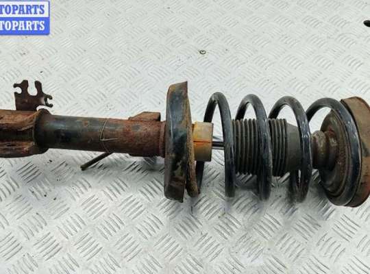 Стойка подвески передняя правая OP2391962 на Opel Omega B (1994-2003)