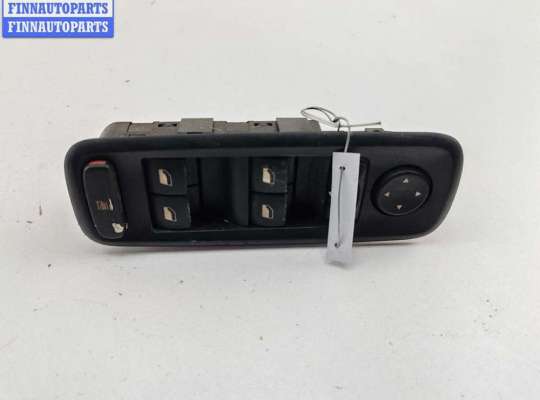 Блок кнопок управления стеклоподъемниками CT1116314 на Citroen C8