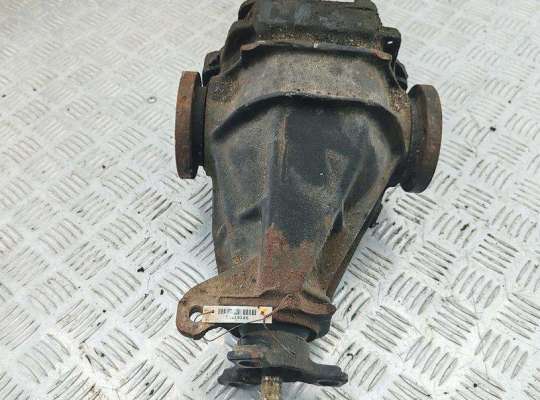 купить Редуктор заднего моста на Mercedes C-Class W202 (1993-2000)