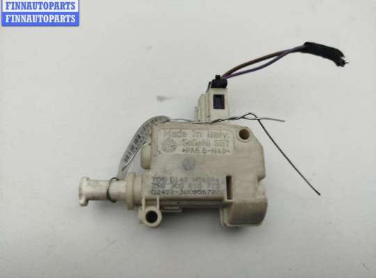 Активатор (привод) замка лючка бака VG2724085 на Volkswagen Passat B6
