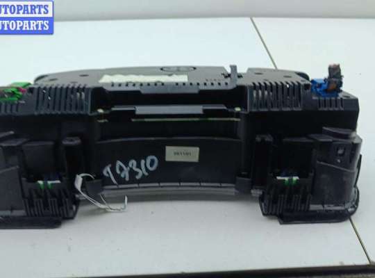 купить Щиток приборный (панель приборов) на Audi A4 B6 (2001-2004)