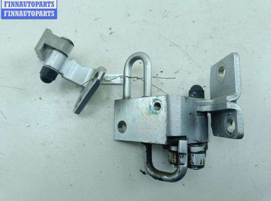 купить Петля двери задней правой на Volkswagen Passat B6