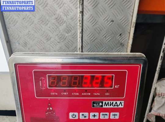 купить Обшивка двери передней правой (дверная карта) на Volkswagen Crafter