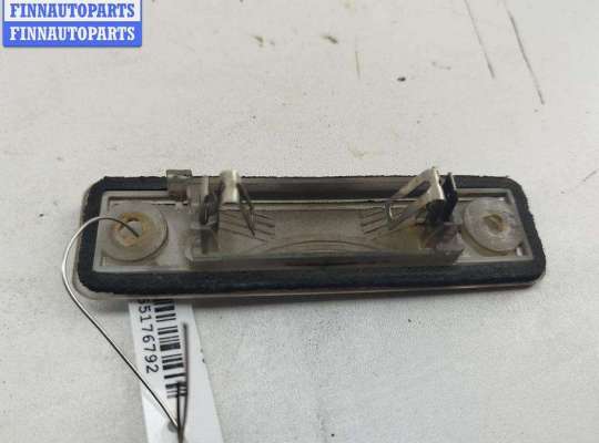 Планка подсветки номера на Opel Zafira A