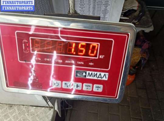 купить Накладка на порог наружная правая на Mercedes C-Class W202 (1993-2000)