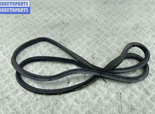 купить Уплотнитель крышки (двери) багажника на Volkswagen Passat B6