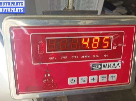 Бампер передний на Volkswagen Passat B5 (3B)