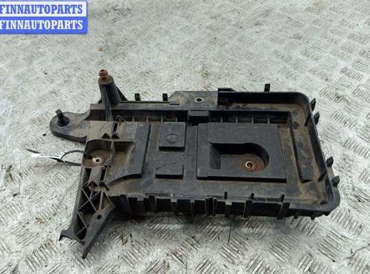 купить Кожух аккумулятора (короб АКБ) на Volkswagen Passat B6