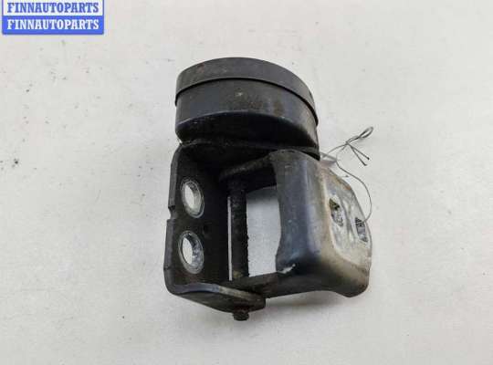 Петля двери передней левой RN1567641 на Renault Scenic II (2003-2009)