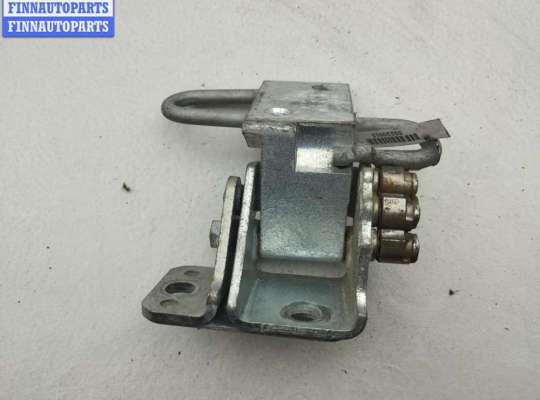 Петля двери на Volkswagen Passat B6 (3C)