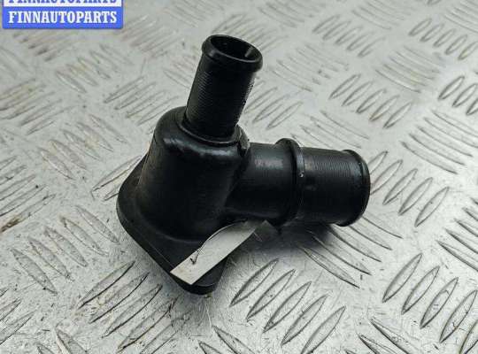 купить Фланец (тройник) системы охлаждения на Peugeot 307