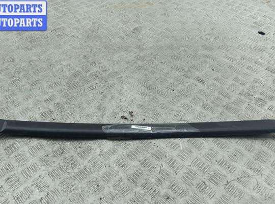 купить Молдинг двери задней правой на Opel Vectra B (1995-2002)