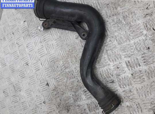 Патрубок интеркулера VG1994372 на Volkswagen Touran