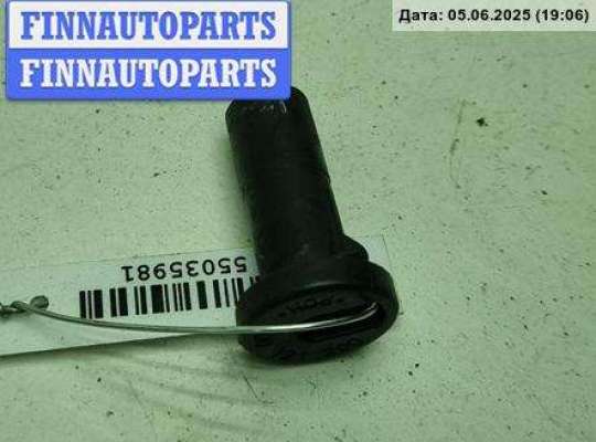 купить Кронштейн радиатора на Volkswagen Passat B5