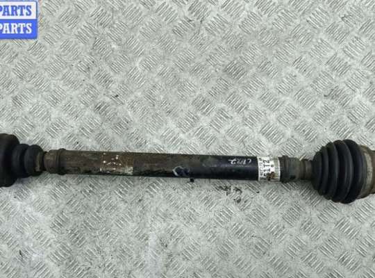 купить Полуось передняя правая на Volkswagen Golf-3