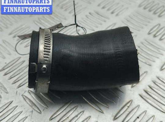 купить Патрубок интеркулера на Volkswagen Passat B7