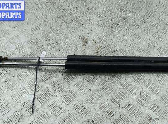 купить Амортизатор крышки (двери) багажника на Peugeot 308 T7 (2007-2013)