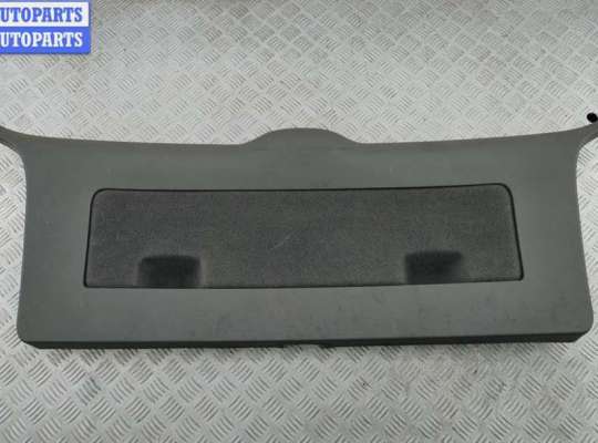 Обшивка крышки багажника VG2771712 на Volkswagen Passat B5+ (GP)