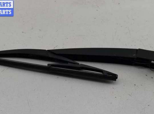 купить Щеткодержатель (поводок стеклоочистителя) задний на Opel Astra H (2004-2009)