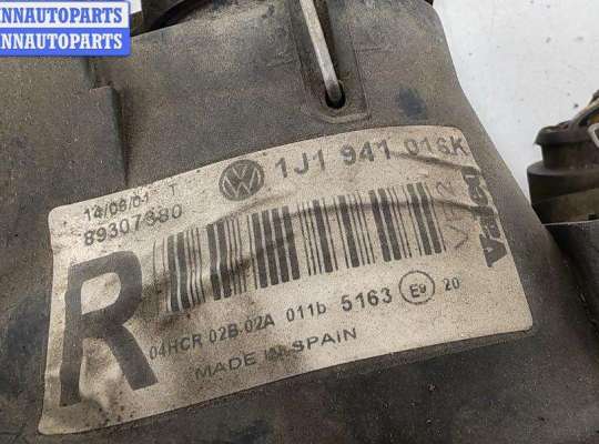 купить Фара правая на Volkswagen Golf-4