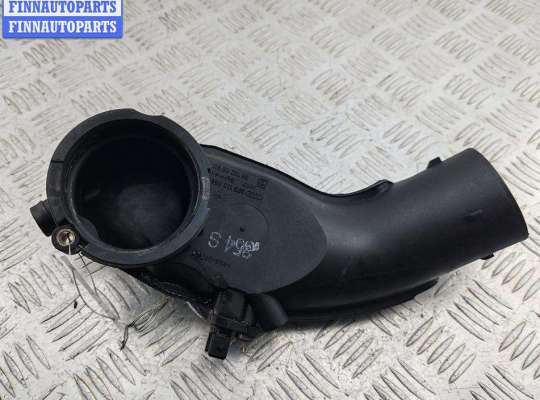 купить Патрубок воздушного фильтра на Volkswagen Passat B5+ (GP)