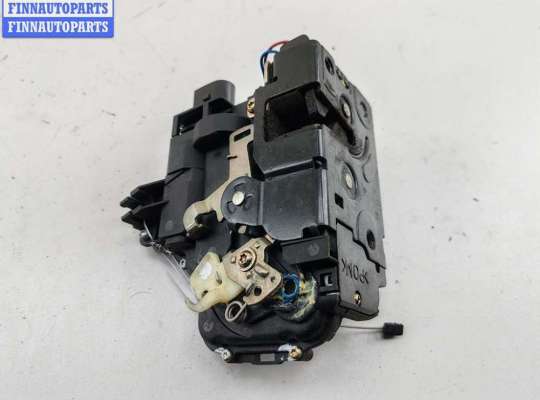 купить Замок двери передней левой на Volkswagen Passat B5