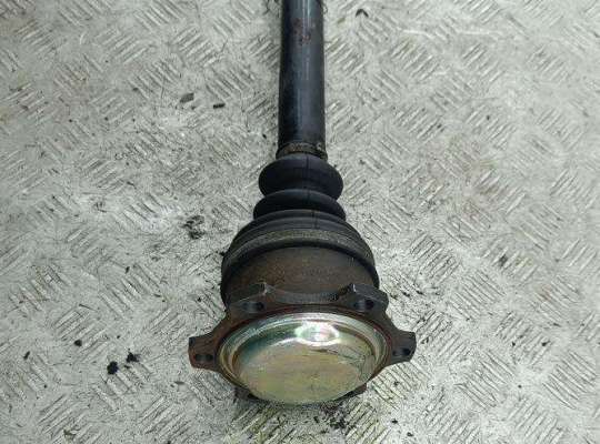 купить Полуось передняя левая на Audi A4 B6 (2001-2004)