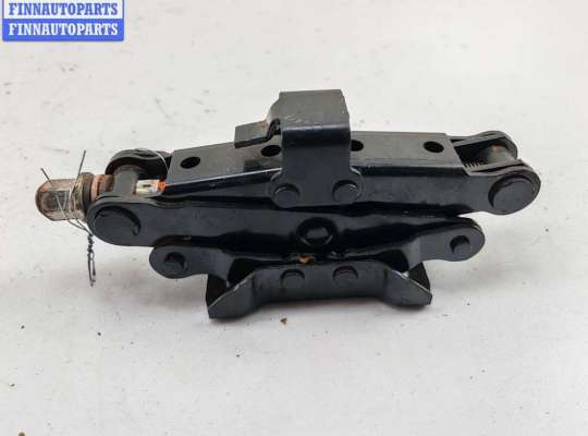 Купить Домкрат на Renault Scenic I (1996-2003) Домкрат RN1598942 на Renault Scenic I (1996-2003)