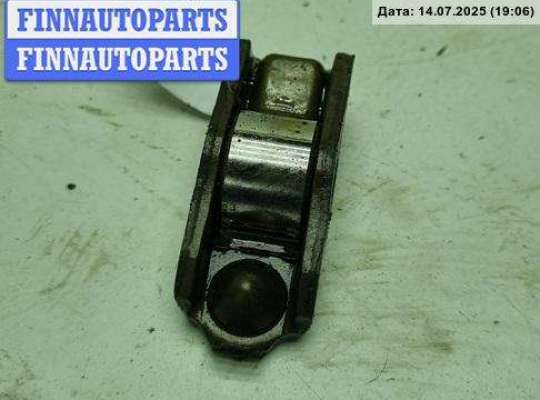 купить Коромысло клапана (рокер) на Volkswagen Golf-5