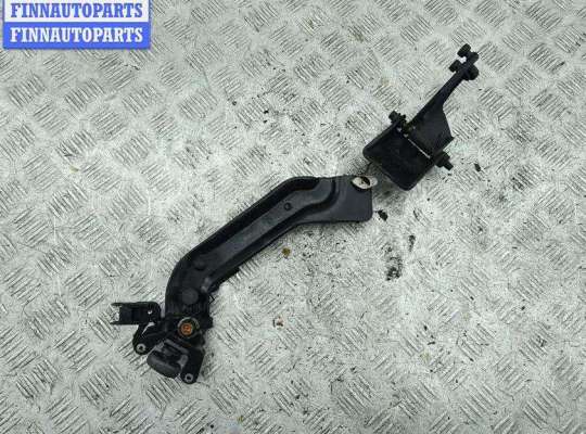 купить Ролик двери сдвижной на Chrysler Voyager (2001-2007)