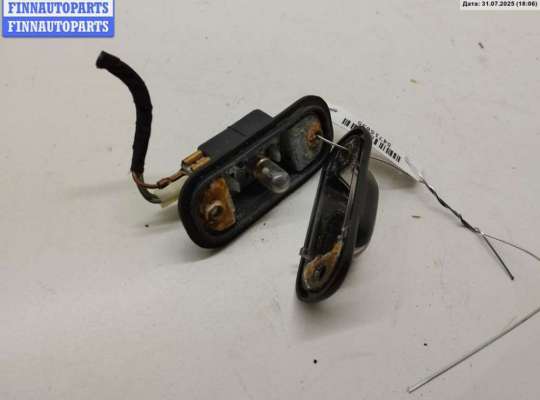 Подсветка номера AU1548104 на Audi 80 B3 (1987-1992)