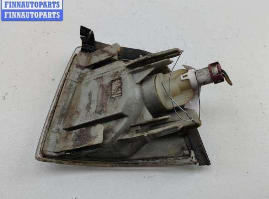 купить Поворотник (указатель поворота) правый на Audi 80 B4 (1991-1996)