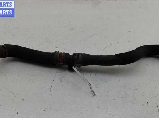 Патрубок радиатора AU1667940 на Audi Q7 4L (2005-2015)