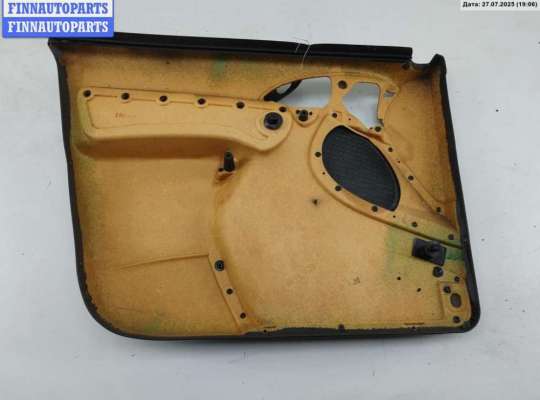 купить Обшивка двери передней правой (дверная карта) на Ford Focus I (1998-2005)