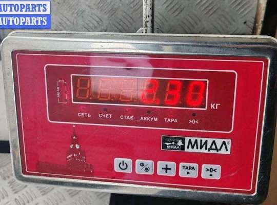 купить Обшивка двери передней правой (дверная карта) на Ford Focus I (1998-2005)