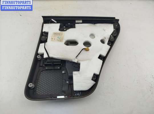 купить Обшивка двери задней левой (дверная карта) на Volkswagen Touareg