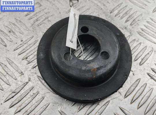 купить Шкив помпы на Volkswagen Passat B4