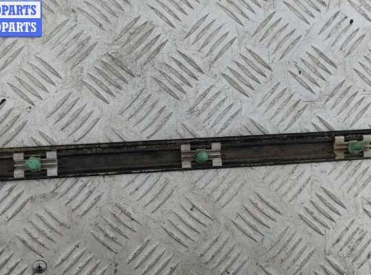 купить Молдинг стекла двери передней левой наружный на BMW 3 E46 (1998-2006)