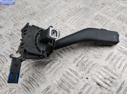 Переключатель дворников VG1717493 на Volkswagen Golf-5
