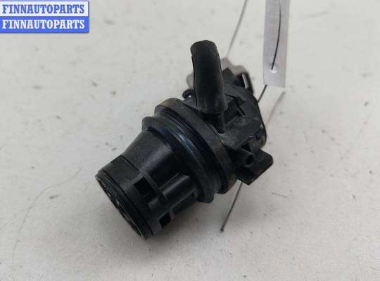 купить Насос (моторчик) омывателя стекла на Mazda 6 (2002-2007) GG/GY